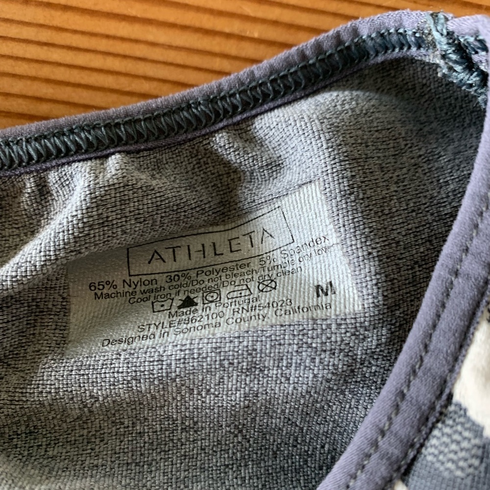Athleta Exercise Top - Picture 5 of 5